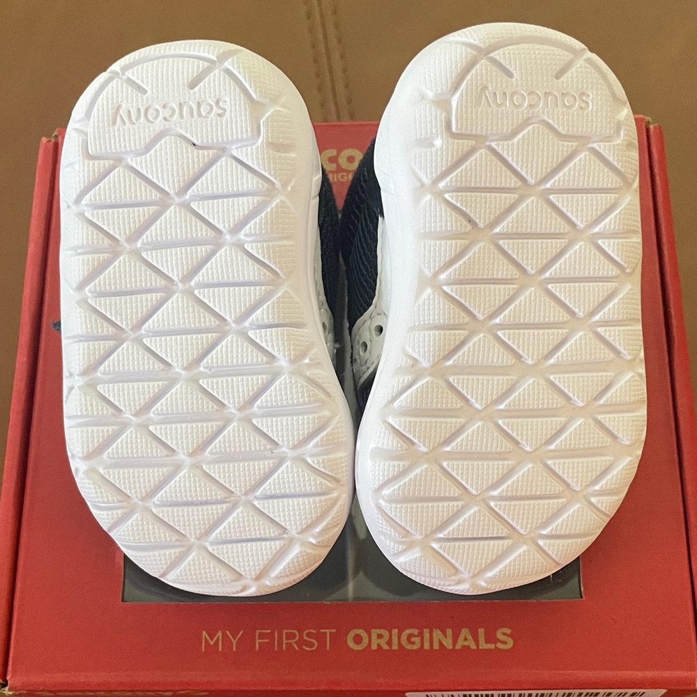 Saucony Baby Jazz Crib Sneakers - Navy and White - Picture 4 of 7